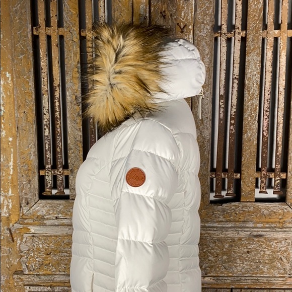 Alpine Design Womens Laurel Ridge Down 